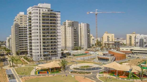 Yavne-Yarok03.jpg