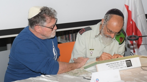 טקס כתיבת אותיות לחללי מערכות ישראל8.jpg