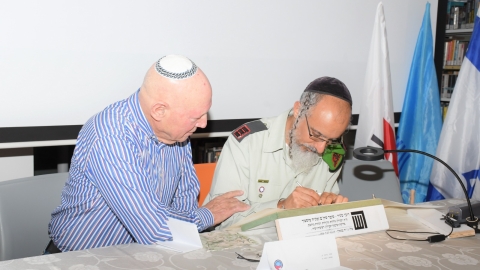 טקס כתיבת אותיות לחללי מערכות ישראל10.jpg